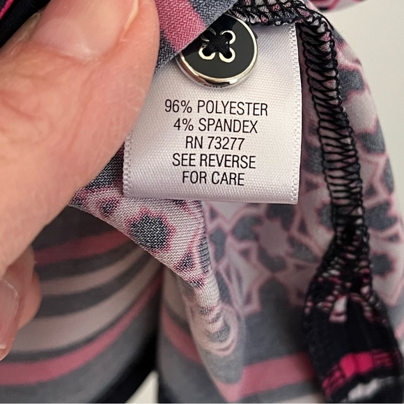 Croft & Barrow top, L - Picture 2 of 5